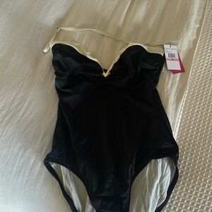 Vince camuto swim 10